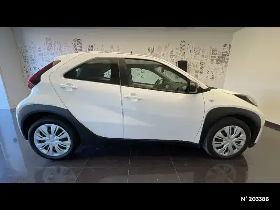 TOYOTA AYGO X - voiture d'occasion - Photo 5