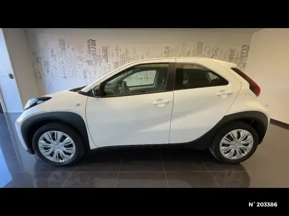 TOYOTA AYGO X - voiture d'occasion - Photo 2