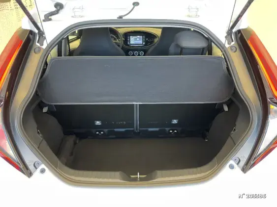 TOYOTA AYGO X - voiture d'occasion - Photo 7