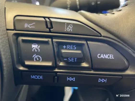 TOYOTA AYGO X - voiture d'occasion - Photo 28