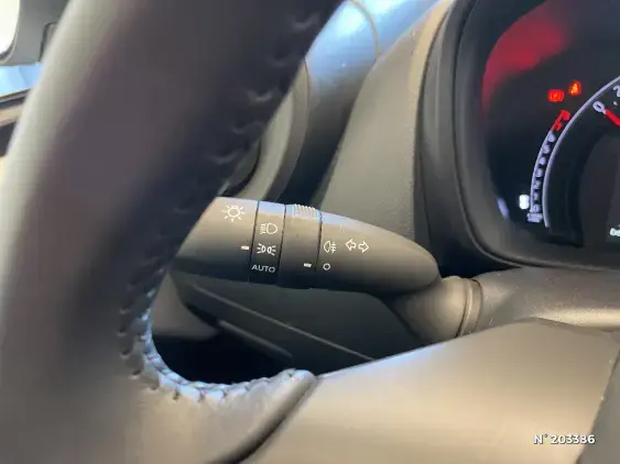 TOYOTA AYGO X - voiture d'occasion - Photo 29