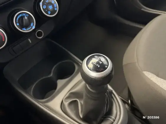 TOYOTA AYGO X - voiture d'occasion - Photo 32