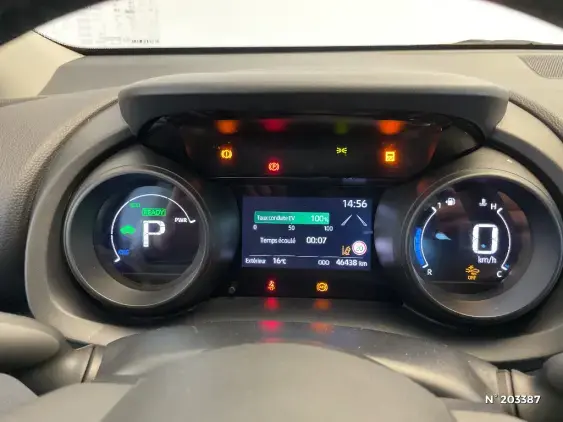 TOYOTA YARIS IV - voiture d'occasion - Photo 12