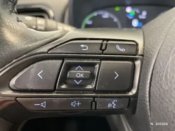 TOYOTA YARIS IV - voiture d'occasion - Photo 30