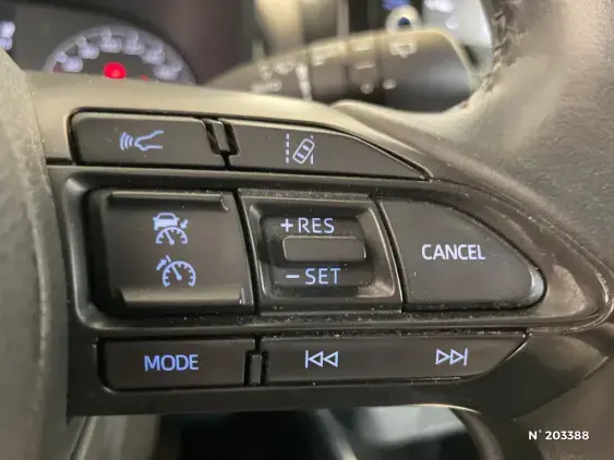 TOYOTA YARIS IV - voiture d'occasion - Photo 31