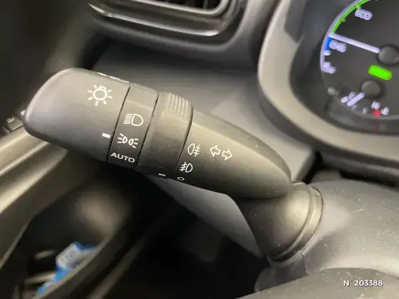 TOYOTA YARIS IV - voiture d'occasion - Photo 32