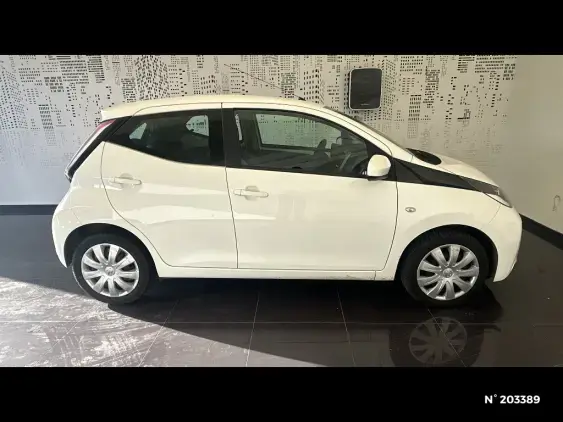 TOYOTA AYGO II - voiture d'occasion - Photo 5