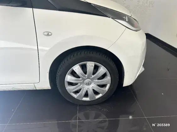 TOYOTA AYGO II - voiture d'occasion - Photo 8