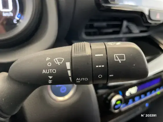 TOYOTA YARIS CROSS I - voiture d'occasion - Photo 30