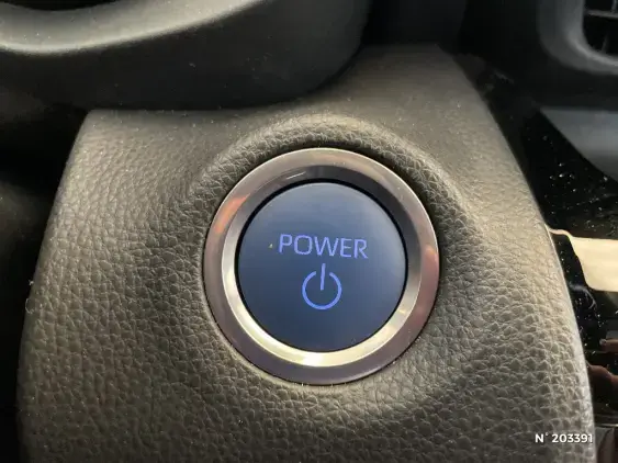 TOYOTA YARIS CROSS I - voiture d'occasion - Photo 32