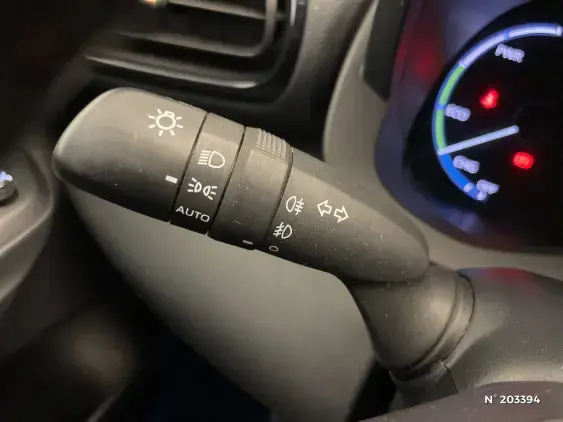 TOYOTA YARIS CROSS I - voiture d'occasion - Photo 30