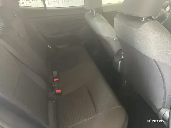 TOYOTA YARIS CROSS I - voiture d'occasion - Photo 11
