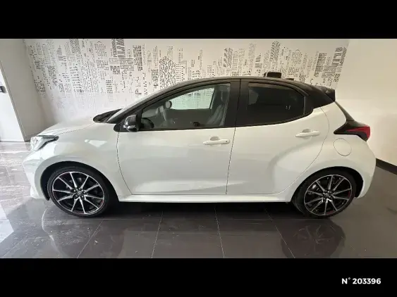 TOYOTA YARIS IV - voiture d'occasion - Photo 2