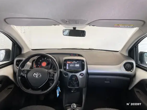 TOYOTA AYGO II - voiture d'occasion - Photo 8