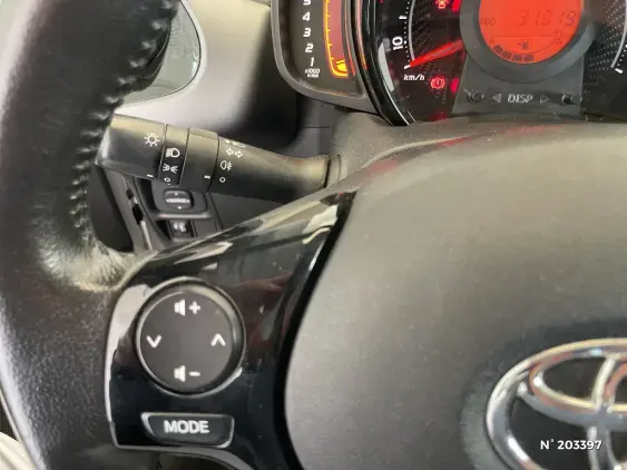 TOYOTA AYGO II - voiture d'occasion - Photo 23