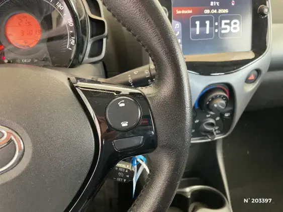 TOYOTA AYGO II - voiture d'occasion - Photo 24