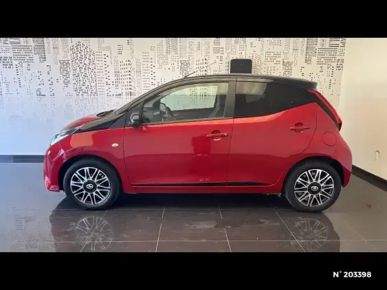 TOYOTA AYGO II - voiture d'occasion - Photo 2