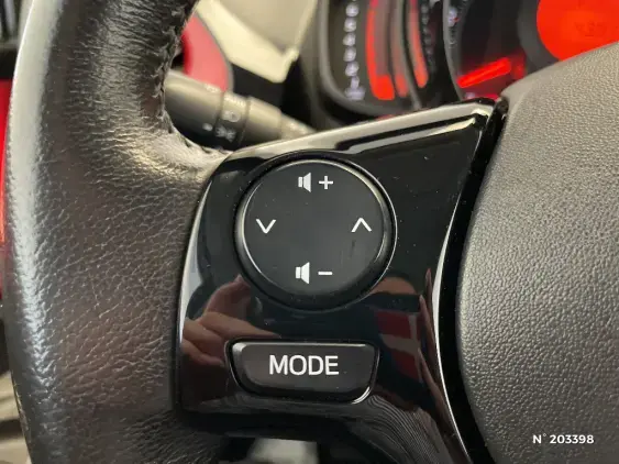 TOYOTA AYGO II - voiture d'occasion - Photo 27