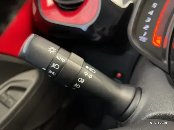 TOYOTA AYGO II - voiture d'occasion - Photo 28