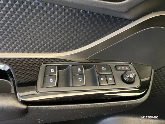 TOYOTA C-HR - voiture d'occasion - Photo 23