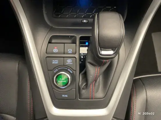 TOYOTA RAV4 V - voiture d'occasion - Photo 32