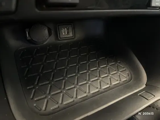 TOYOTA RAV4 V - voiture d'occasion - Photo 37