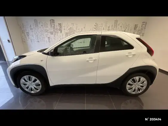 TOYOTA AYGO X - voiture d'occasion - Photo 2