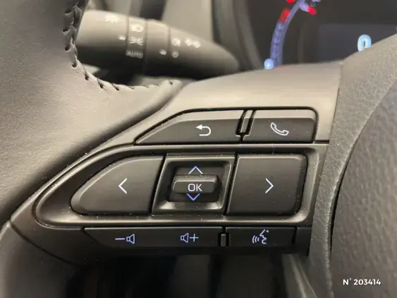 TOYOTA AYGO X - voiture d'occasion - Photo 26