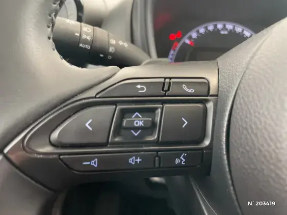 TOYOTA AYGO X - voiture d'occasion - Photo 26