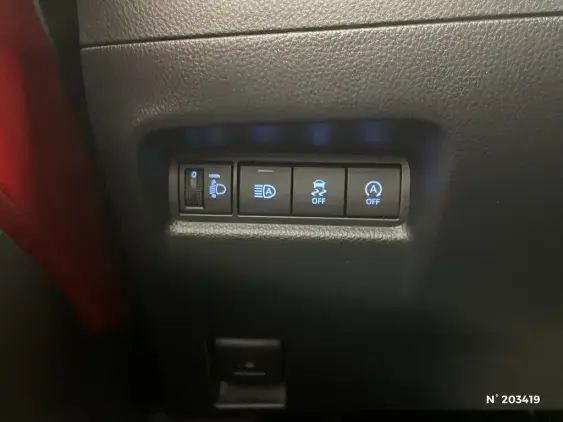 TOYOTA AYGO X - voiture d'occasion - Photo 32