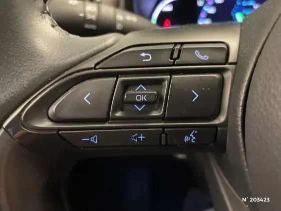 TOYOTA YARIS CROSS I - voiture d'occasion - Photo 32