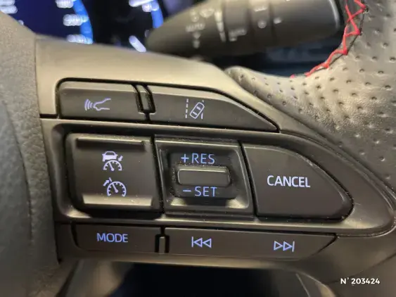 TOYOTA YARIS CROSS I - voiture d'occasion - Photo 26