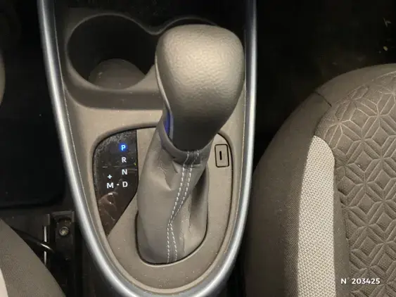 TOYOTA AYGO X - voiture d'occasion - Photo 32