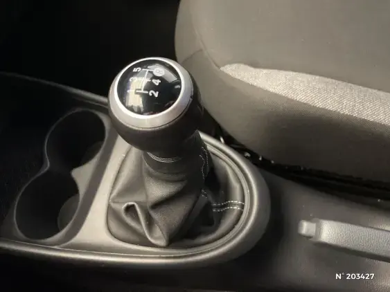 TOYOTA AYGO X - voiture d'occasion - Photo 31