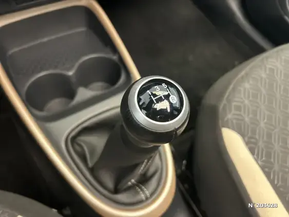 TOYOTA AYGO X - voiture d'occasion - Photo 27