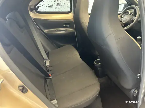 TOYOTA AYGO X - voiture d'occasion - Photo 11