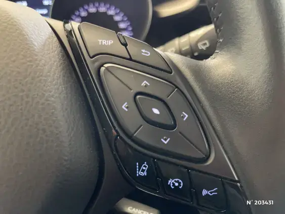 TOYOTA C-HR - voiture d'occasion - Photo 26