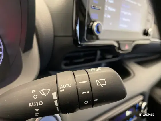 TOYOTA YARIS IV - voiture d'occasion - Photo 37