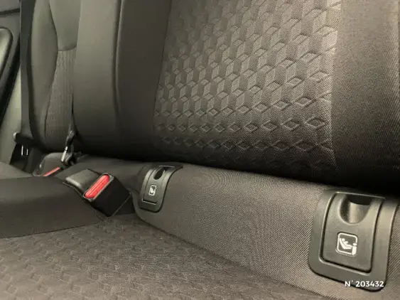 TOYOTA YARIS IV - voiture d'occasion - Photo 41