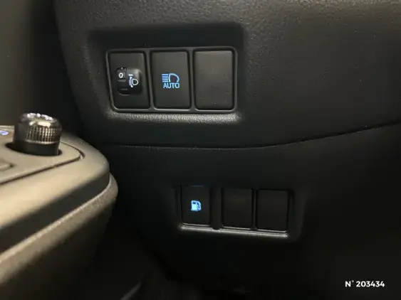 TOYOTA C-HR - voiture d'occasion - Photo 32