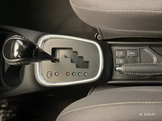TOYOTA YARIS III - voiture d'occasion - Photo 32