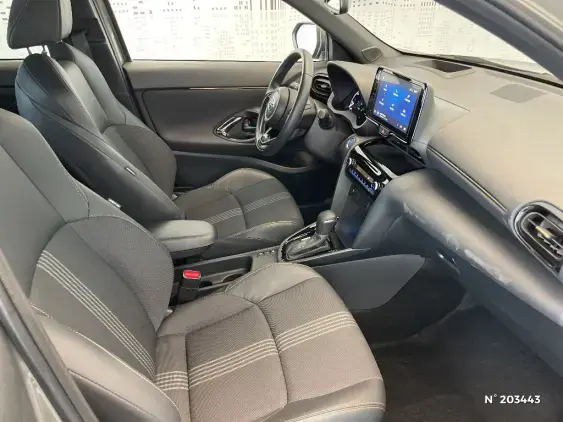 TOYOTA YARIS CROSS I - voiture d'occasion - Photo 10