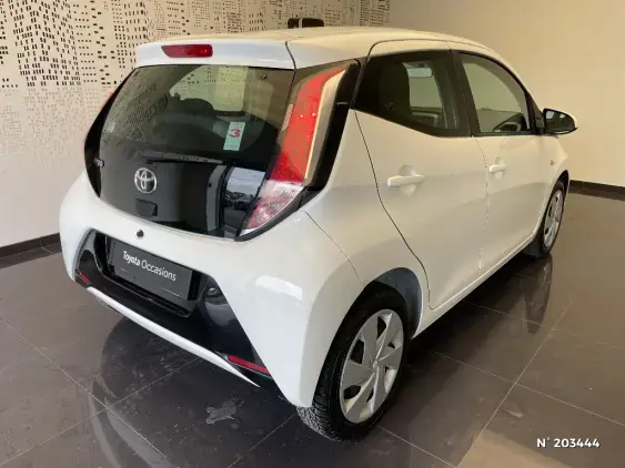 TOYOTA AYGO II - voiture d'occasion - Photo 4
