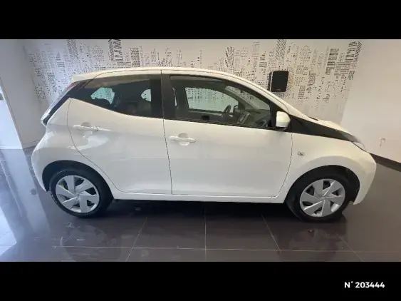 TOYOTA AYGO II - voiture d'occasion - Photo 5