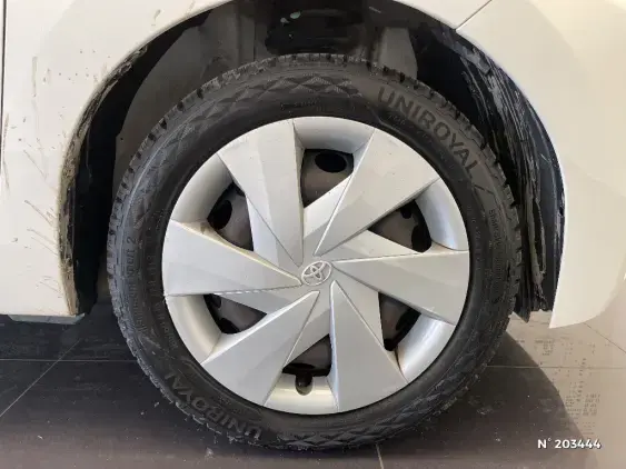 TOYOTA AYGO II - voiture d'occasion - Photo 8