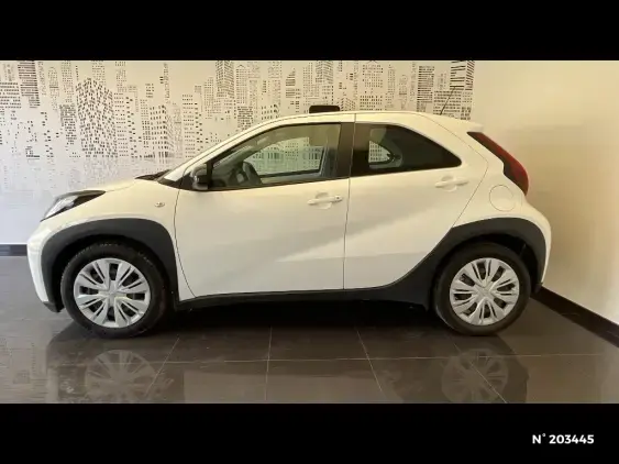 TOYOTA AYGO X - voiture d'occasion - Photo 2