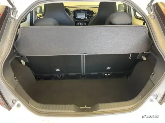 TOYOTA AYGO X - voiture d'occasion - Photo 7