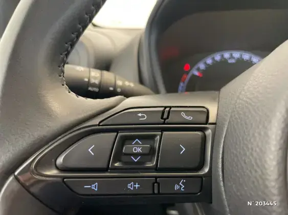 TOYOTA AYGO X - voiture d'occasion - Photo 26