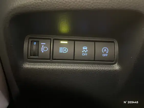 TOYOTA AYGO X - voiture d'occasion - Photo 29