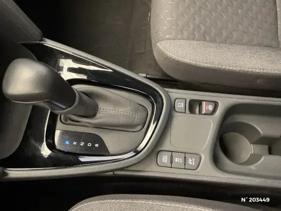 TOYOTA YARIS CROSS I - voiture d'occasion - Photo 32